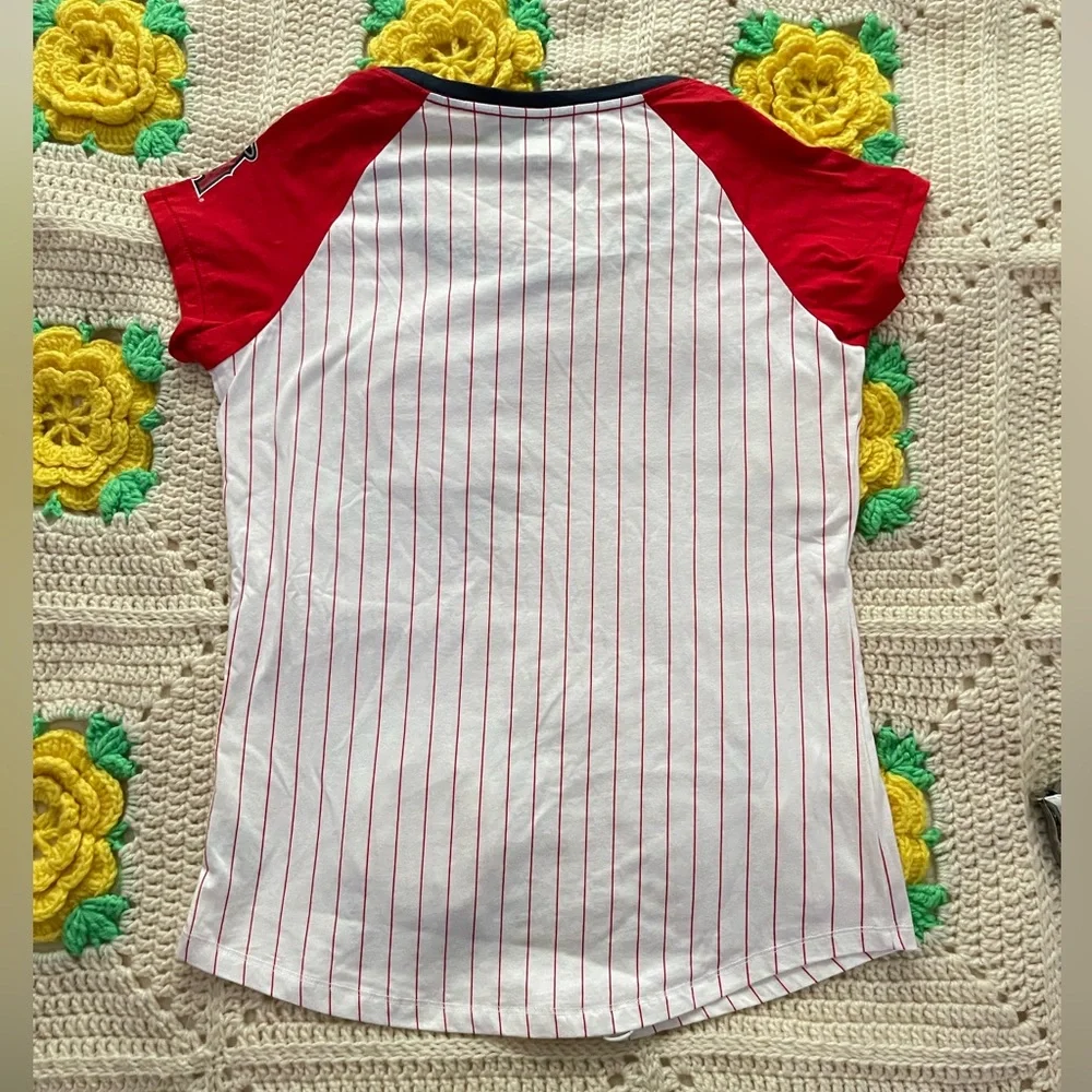 Women's Los Angeles Angels New Era Red Team Stripe T-Shirt. - Picture 3 of 9